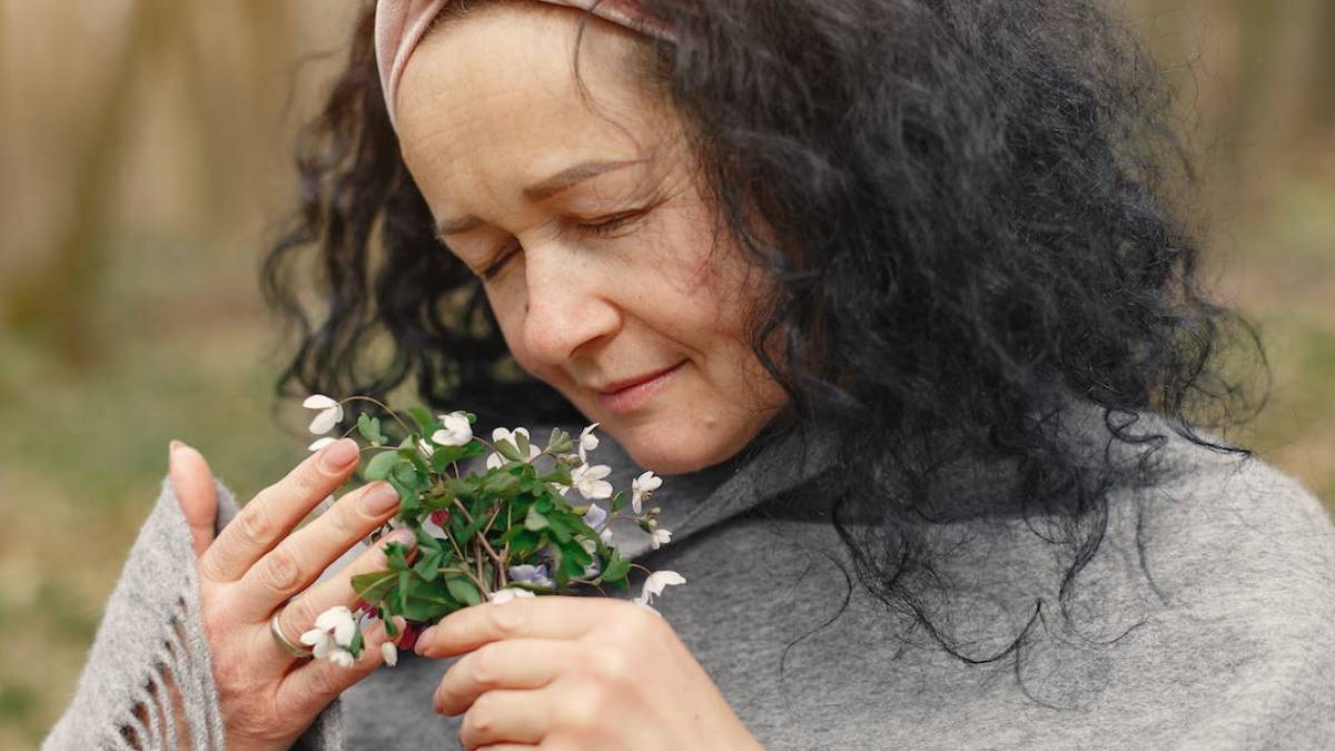 Bu çiçeği koklayın stresi unutun! İşte en doğal antidepresan: Evinize koyun derdi tasayı unutun
