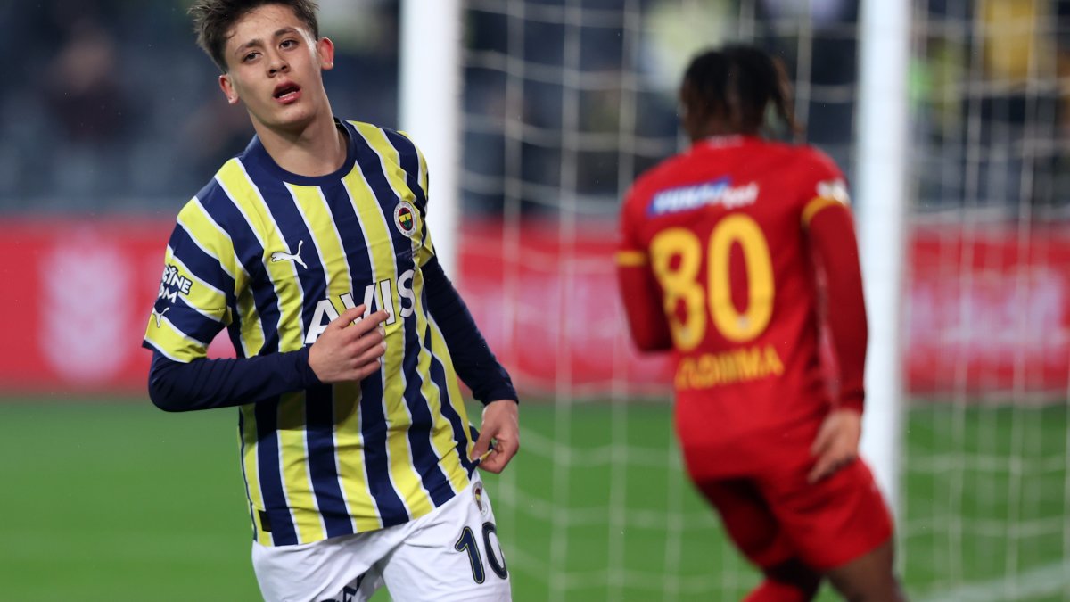 Yarı final bileti Kanarya’nın