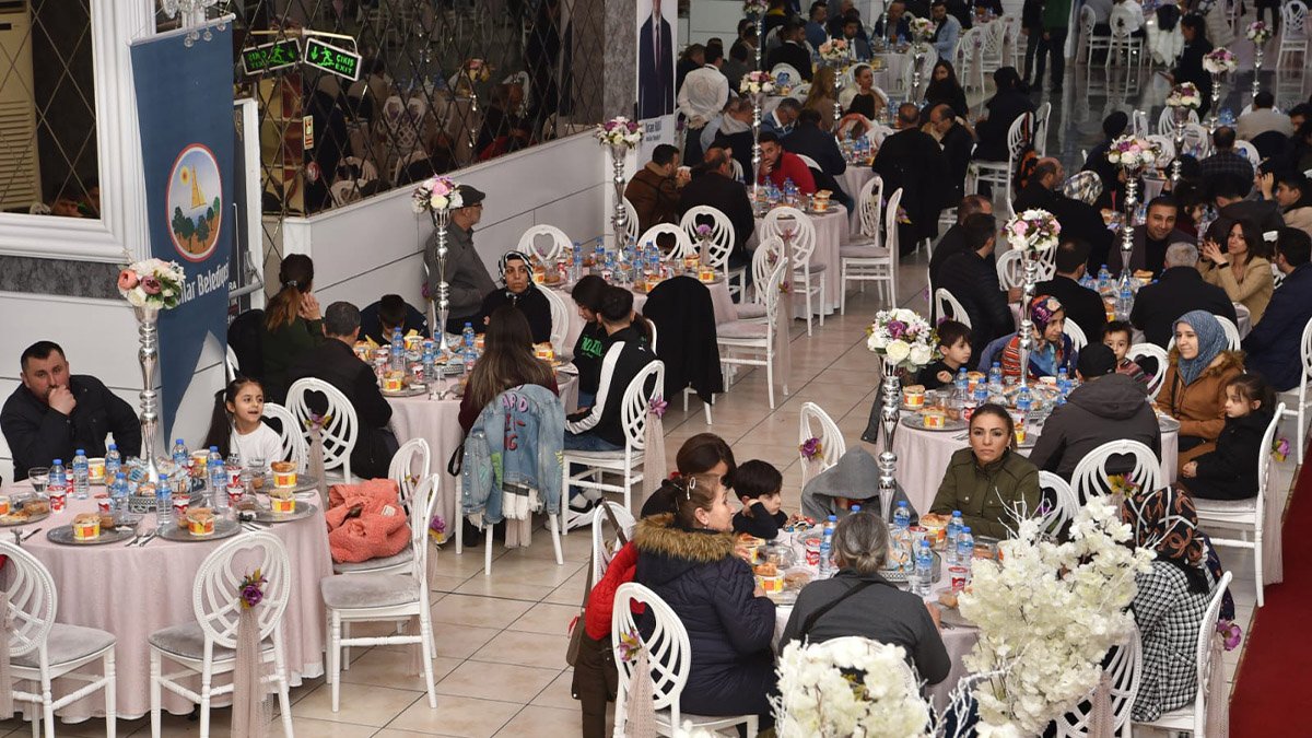 Avcılar Belediyesi iftar programı düzenledi