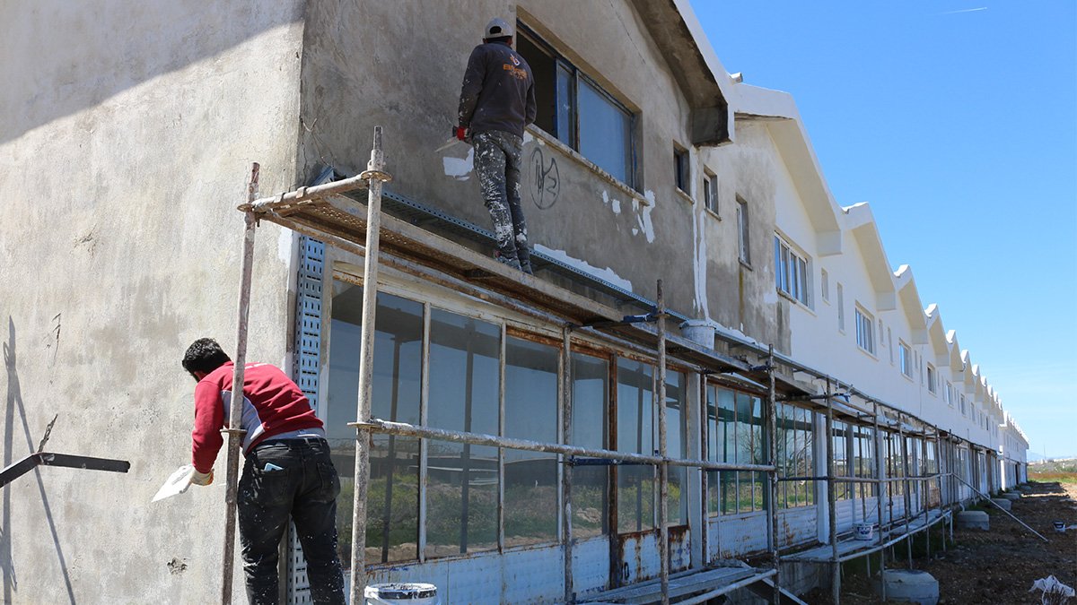 Büyükşehir’den Serik Çandır Toptancı Hali’ne modern dokunuşlar