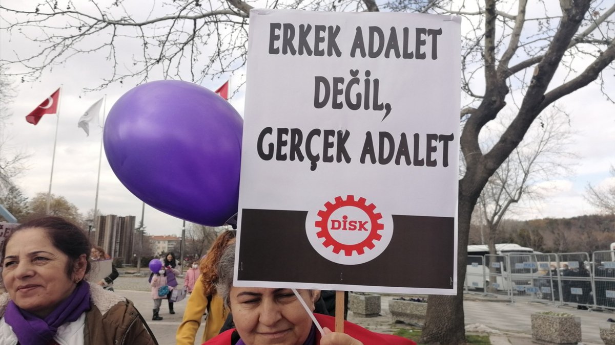 Yargıdan tepki çeken karar: Eski eşi ile 2 kızını öldüren erkeğe 'tahrik' indirimi