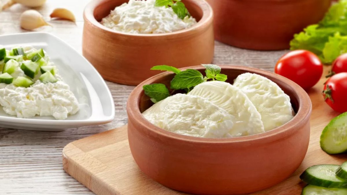 İftar sofrasında yoğurt salata şart