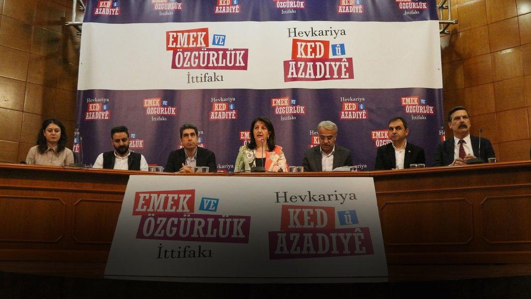 Emek ve Özgürlük İttifakı, mutabakatı açıkladı: Yeşil Sol Parti 81 ilde, TİP 49 ilde seçime giriyor