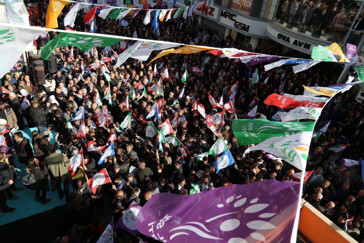 Yeşil Sol Parti’de adaylar belirleniyor: HDP’den önemli isimler listede yer almadı