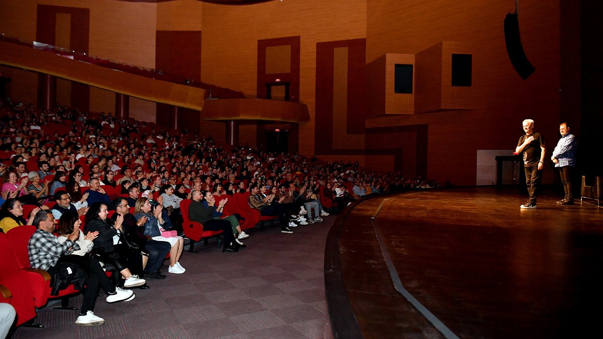 Zafer Algöz ile Can Yılmaz, Mersinlilerle bir araya geldi