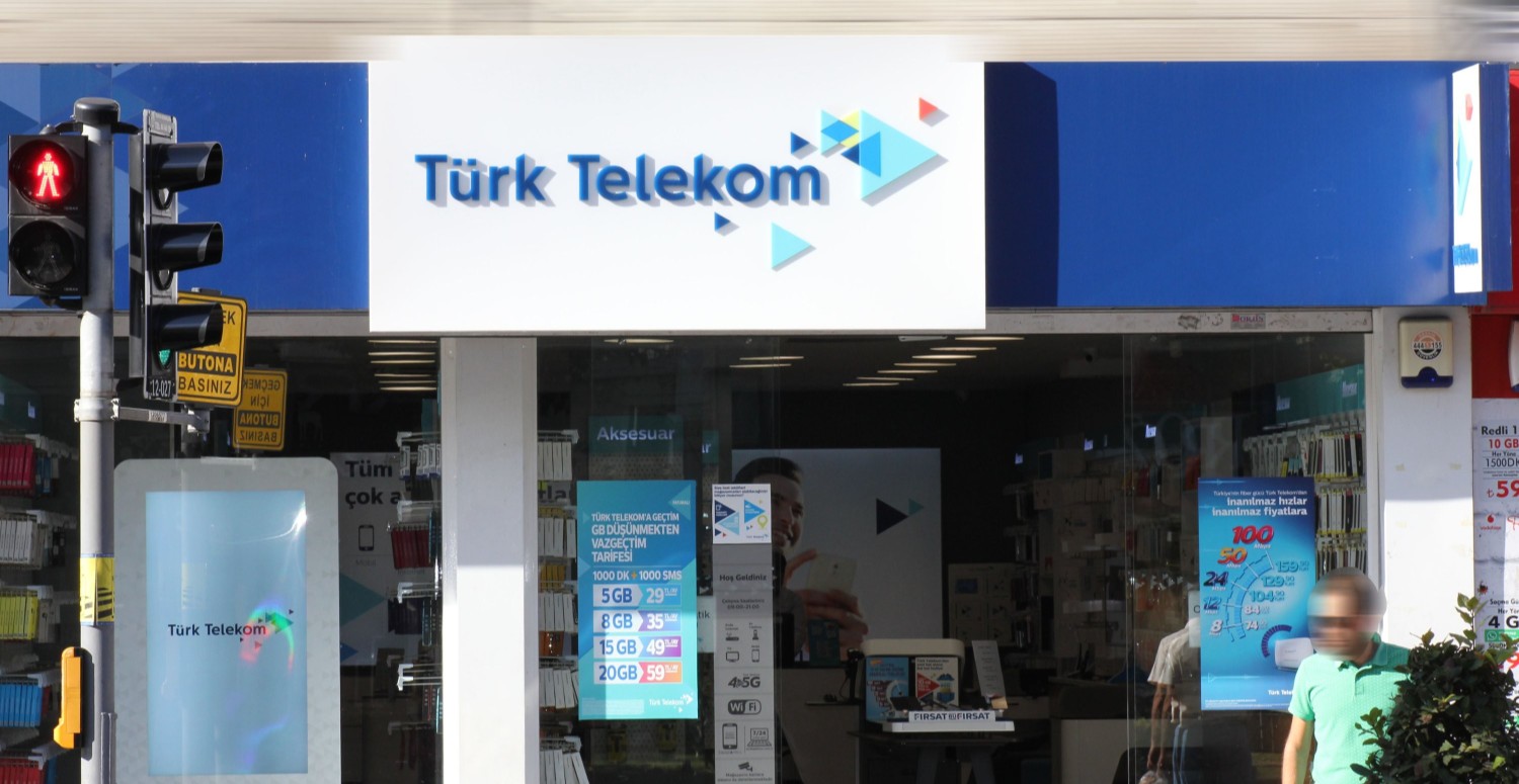 Telefon hattı Türk Telekom olan emekliler dikkat! Artık 80 TL ödeyeceksiniz: O bankadan duyuru yapıldı!