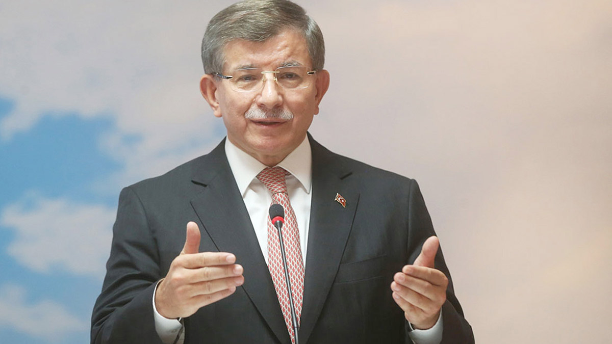 Davutoğlu: Kurtlar sofrasına karşı Halil İbrahim sofrası kurduk