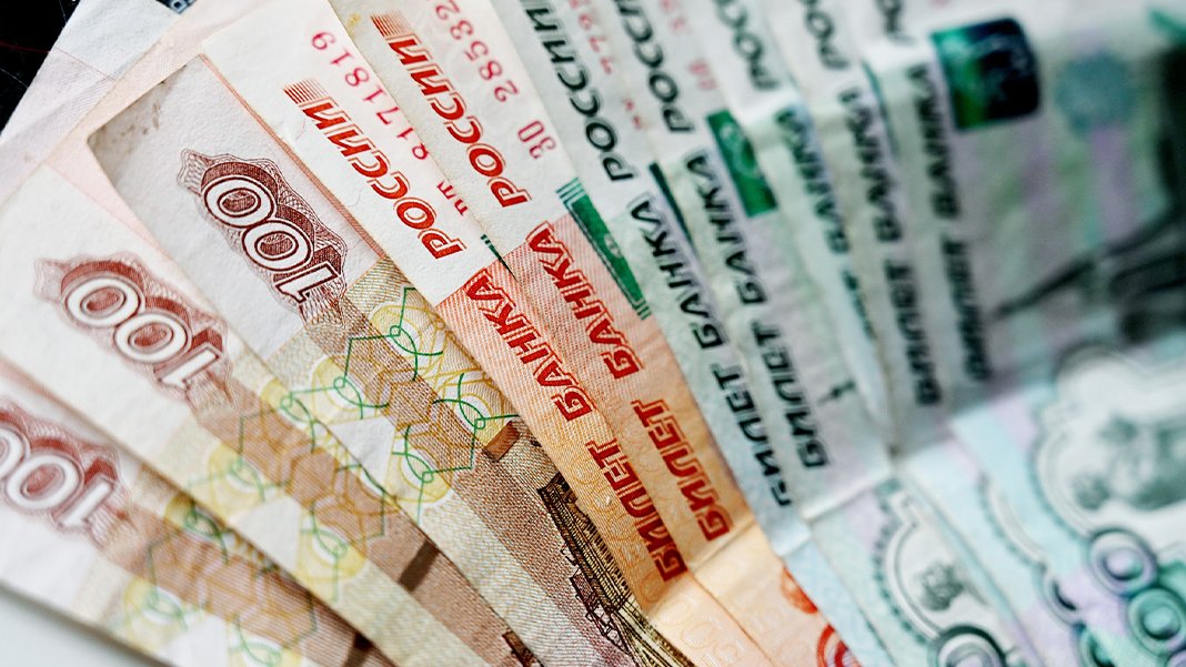 Rusya'da döviz satışı esnekliği: Putin bazı ülkeler için imzaladı