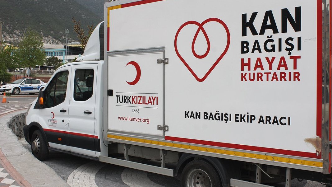 Kızılay'da krizin önüne geçilemiyor: Ameliyatlara 'kan' engeli
