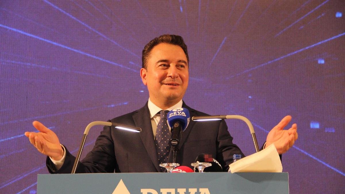 Babacan 'son 33 gün' diyerek paylaştı: Bu bahar güleceğiz en içten bir sevinçle