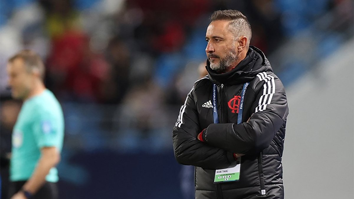 Flamengo Vitor Pereira'yı kovdu