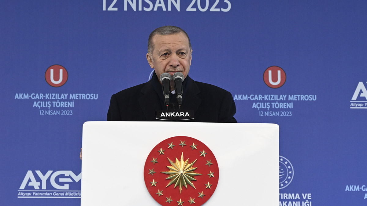 Erdoğan: Depremde devlet yoktu diyenleri maşeri vicdana havale ediyorum