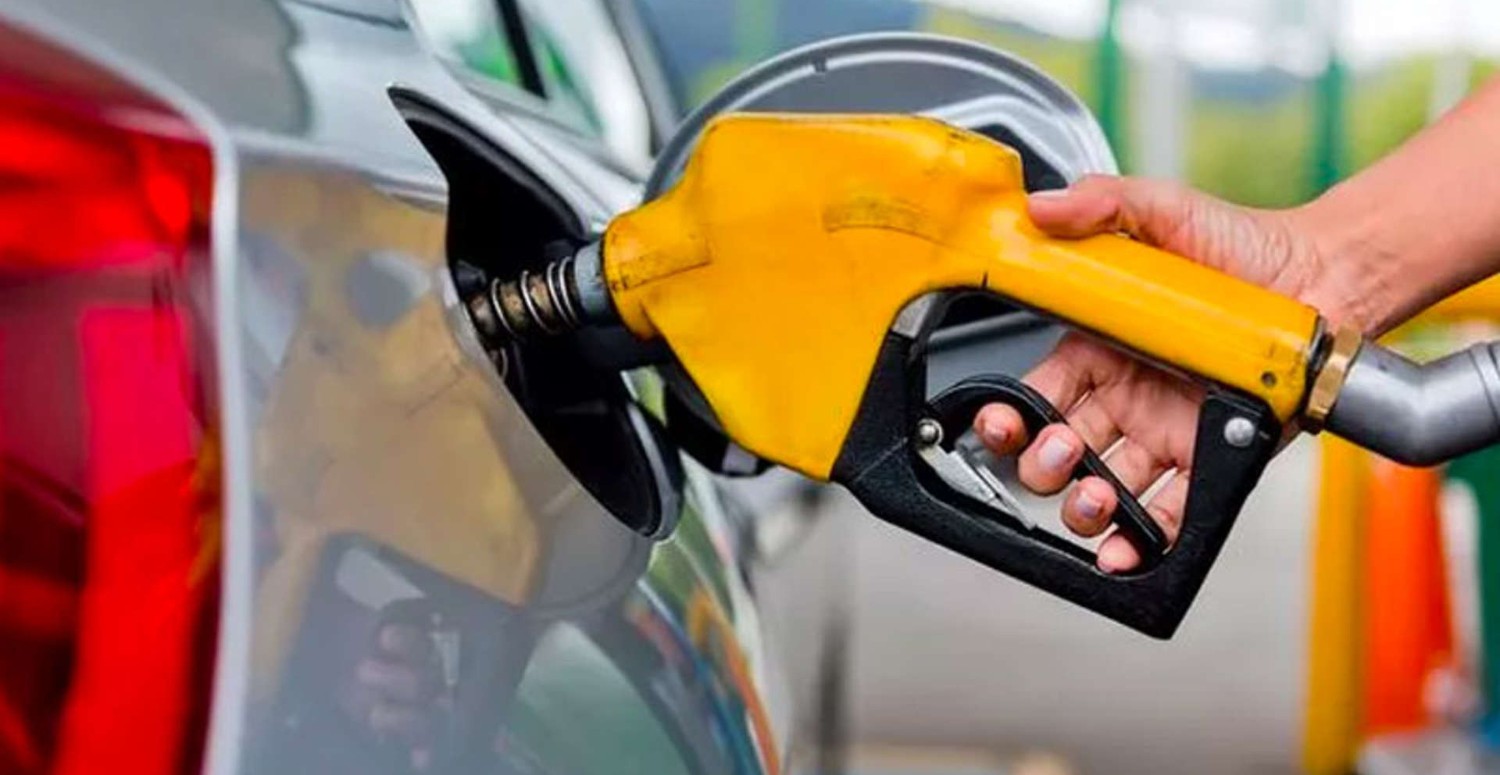 Arabası olanın tadı kaçacak! Akaryakıta görülmemiş zam geliyor: O tarihten önce depoları fulleyen kazanacak