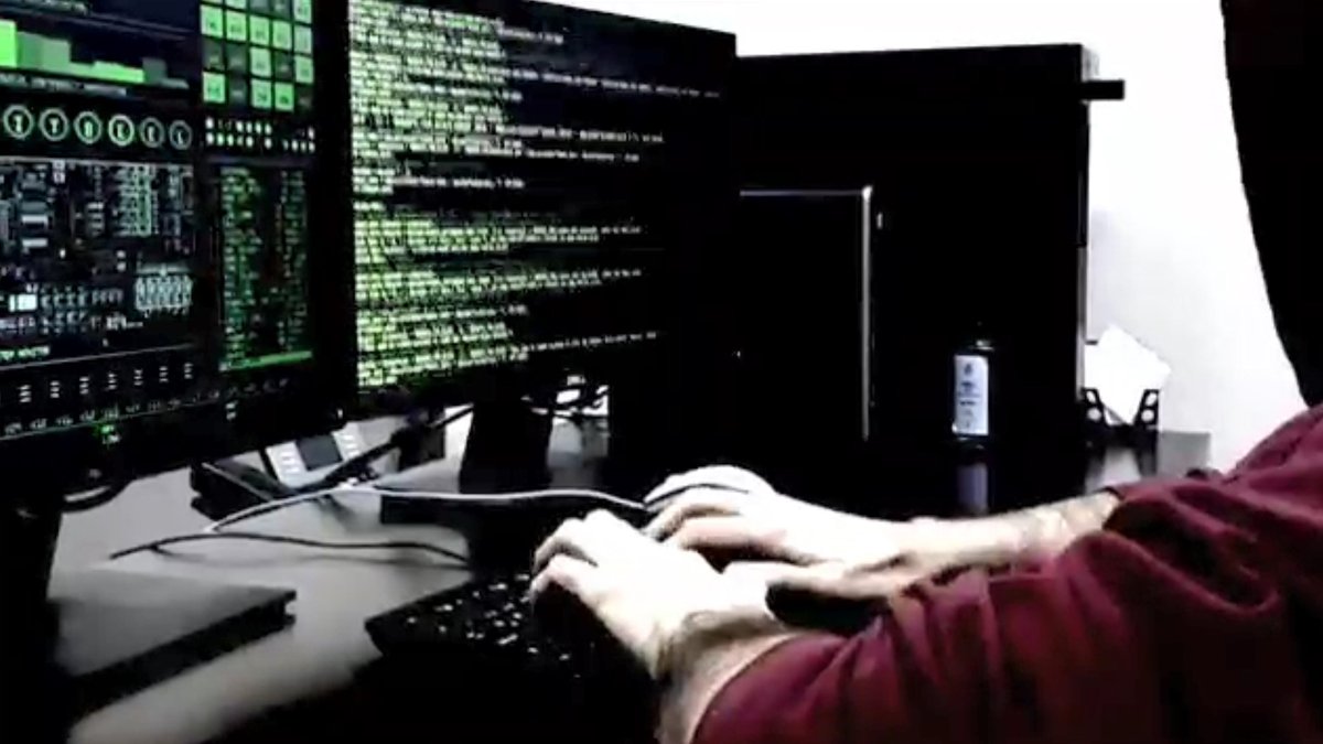 11 ilde hacker operasyonu: Sahte mail ile milyonlarca kişinin kart bilgilerini çalıp...