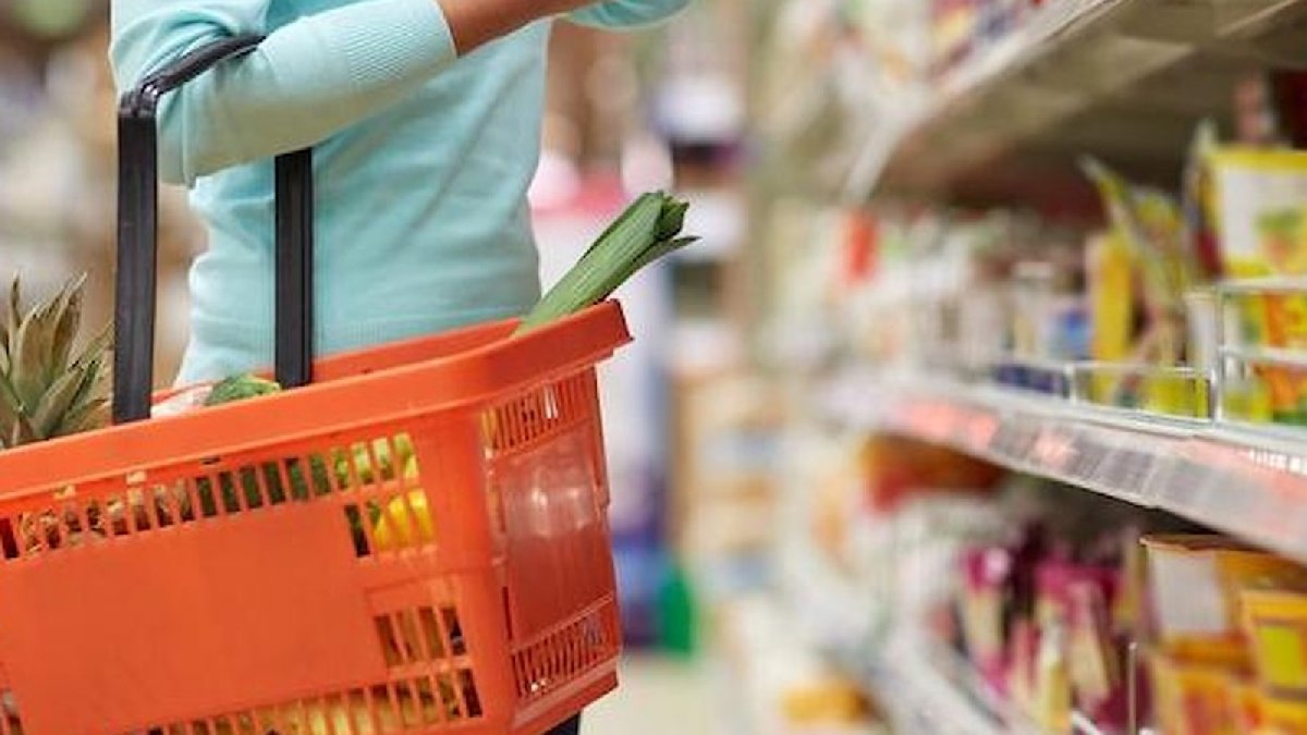 Bu market stokları eritiyor! Ayçiçek yağı ve zeytinyağında flaş indirimler başladı!