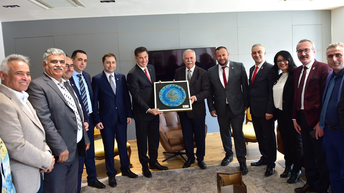 Ata İttifakı Cumhurbaşkanı adayı Oğan'dan Başkan Gökhan'a ziyaret