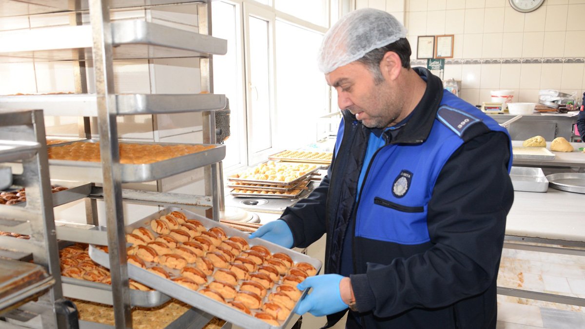Bozüyük'te bayram öncesinde tatlı imalathanelerine denetim
