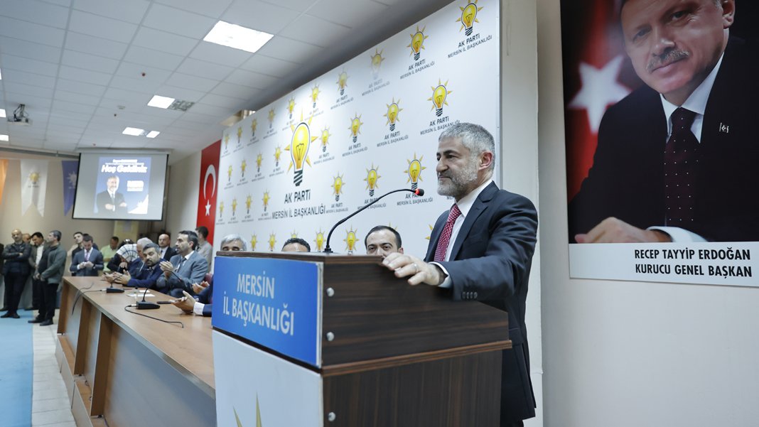 Nebati'den muhalefete tepki çeken sözler: Affedersiniz ezikler!