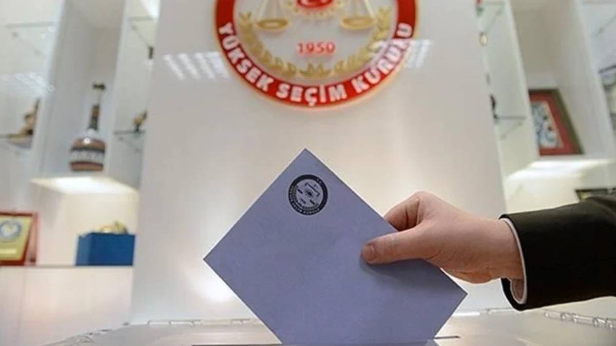 Yurt dışında oy verecek olanlar dikkat! Tarih belli oldu: O tarihte sandık başına gidecekler!