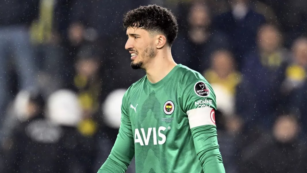 Son maçta yer almayan Fenerbahçe kaptanından kötü haber