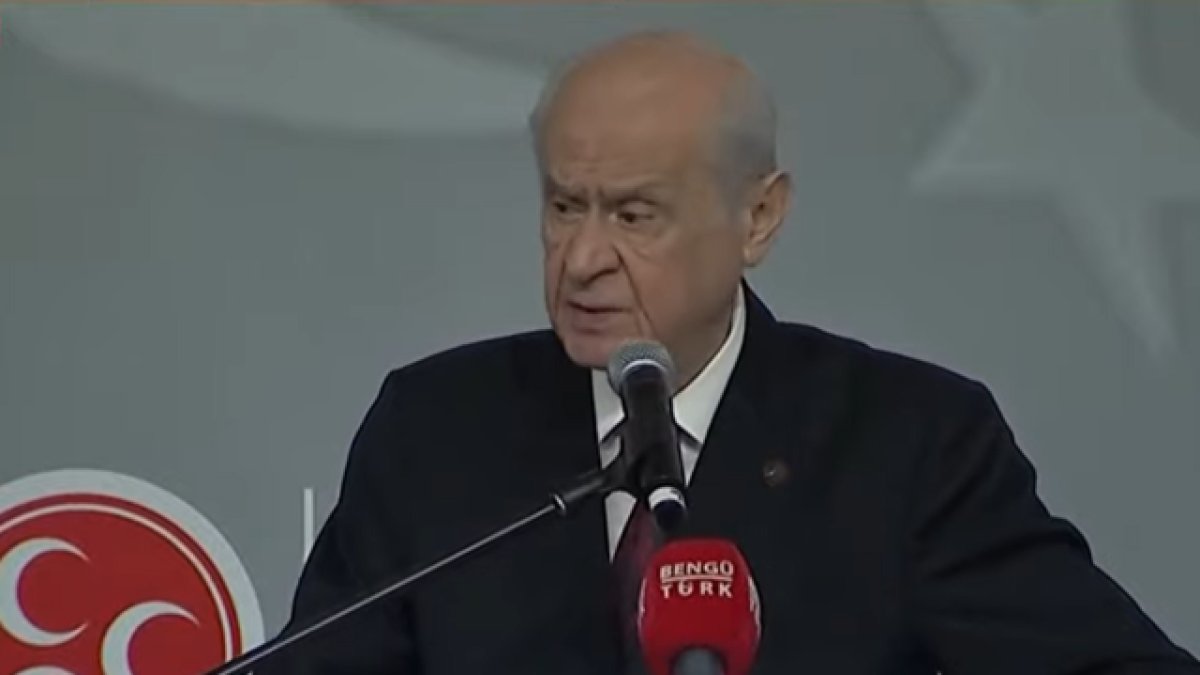 Bahçeli 'hesap adamıyım' dedi günleri karıştırdı: 98 vekil 9 artı 8 eşittir 17, bugün 17 Mayıs