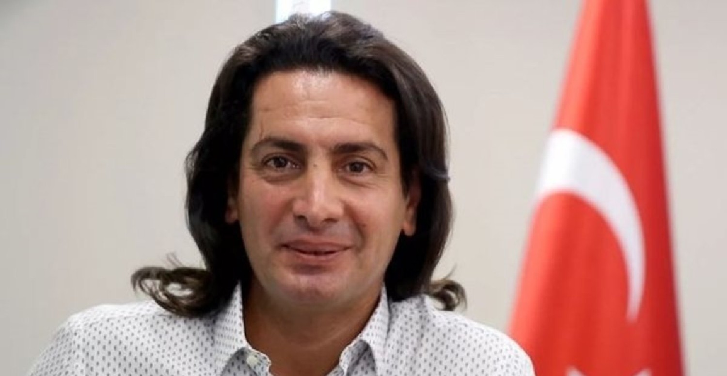 Şarkıcı Murat Başaran'dan ani evlilik kararı! Eşini görenler şaştı kaldı: 'İstediğim kadını...' 