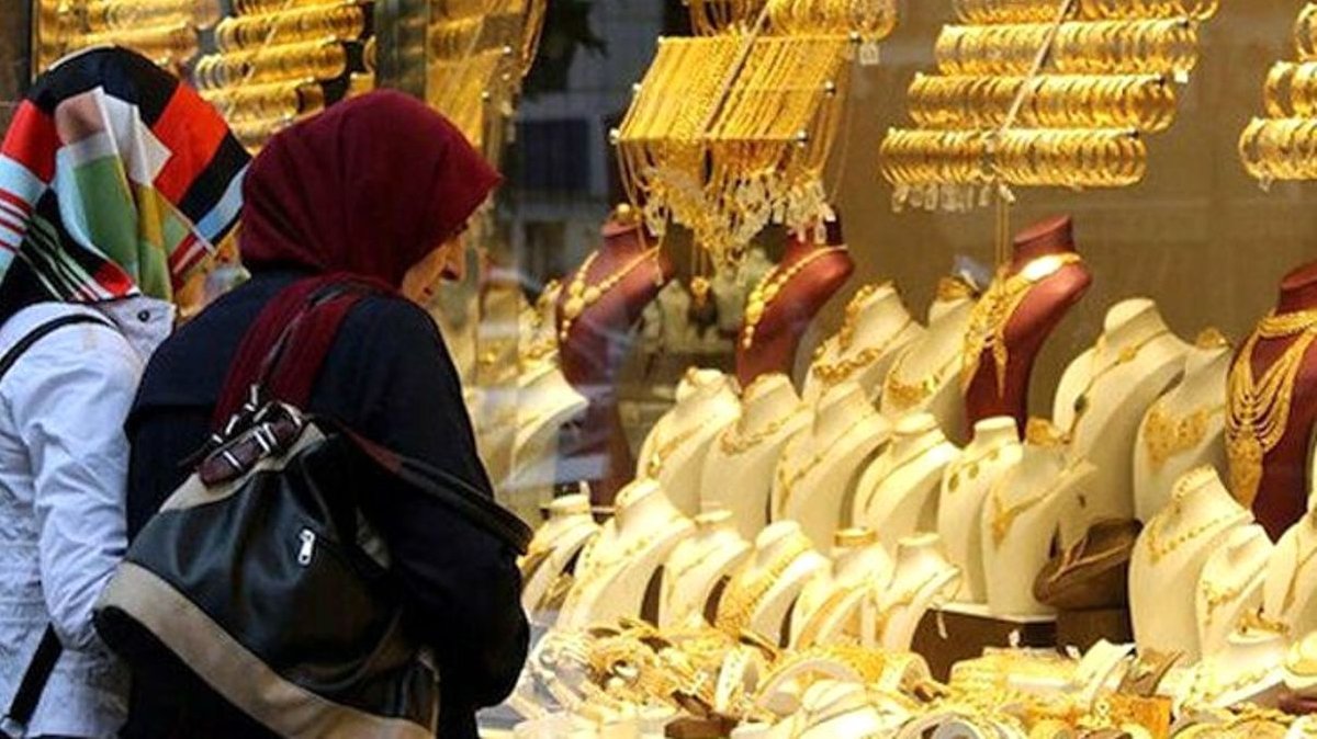 O tarihe kadar altın bozduranların vay haline! Altın yeni rekorlar kıracak: Ünlü ekonomistten ezber bozan öngörü