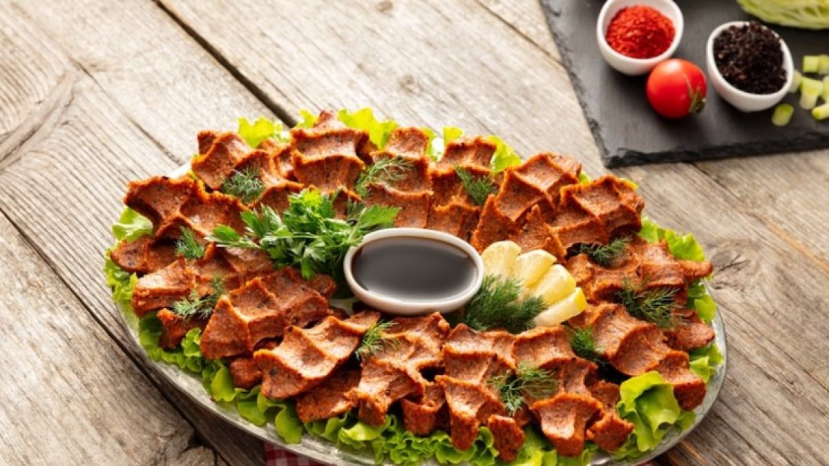 Çiğ Köfte Malzemeleri: Türk Mutfağından Lezzetli Bir Tat