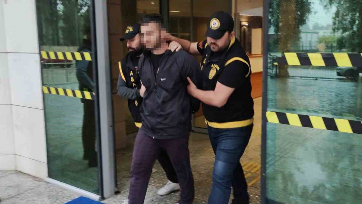 AK Parti Çukurova ilçe binasına ateş açmıştı: Saldırgan tutuklandı