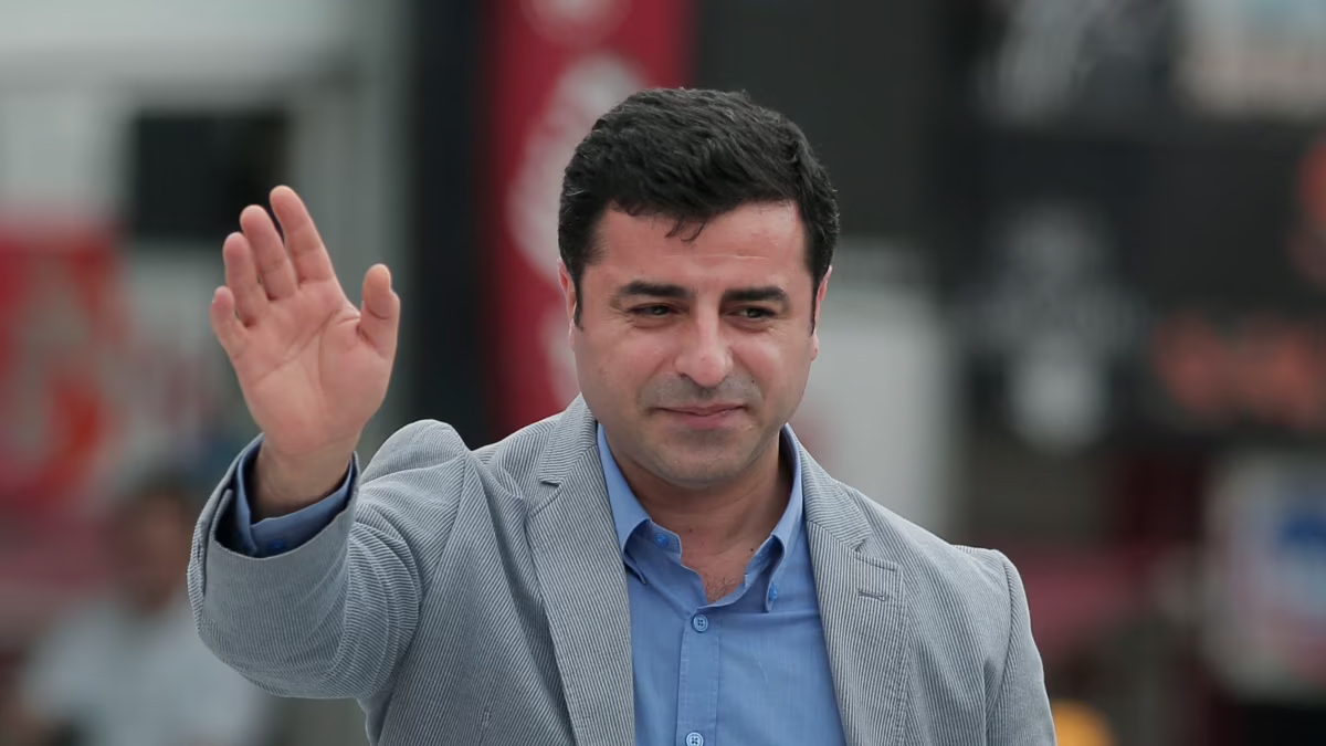 Demirtaş'tan Erdoğan'a: Çok yaşlanmışsın, saray yaşamı seni bitirmiş