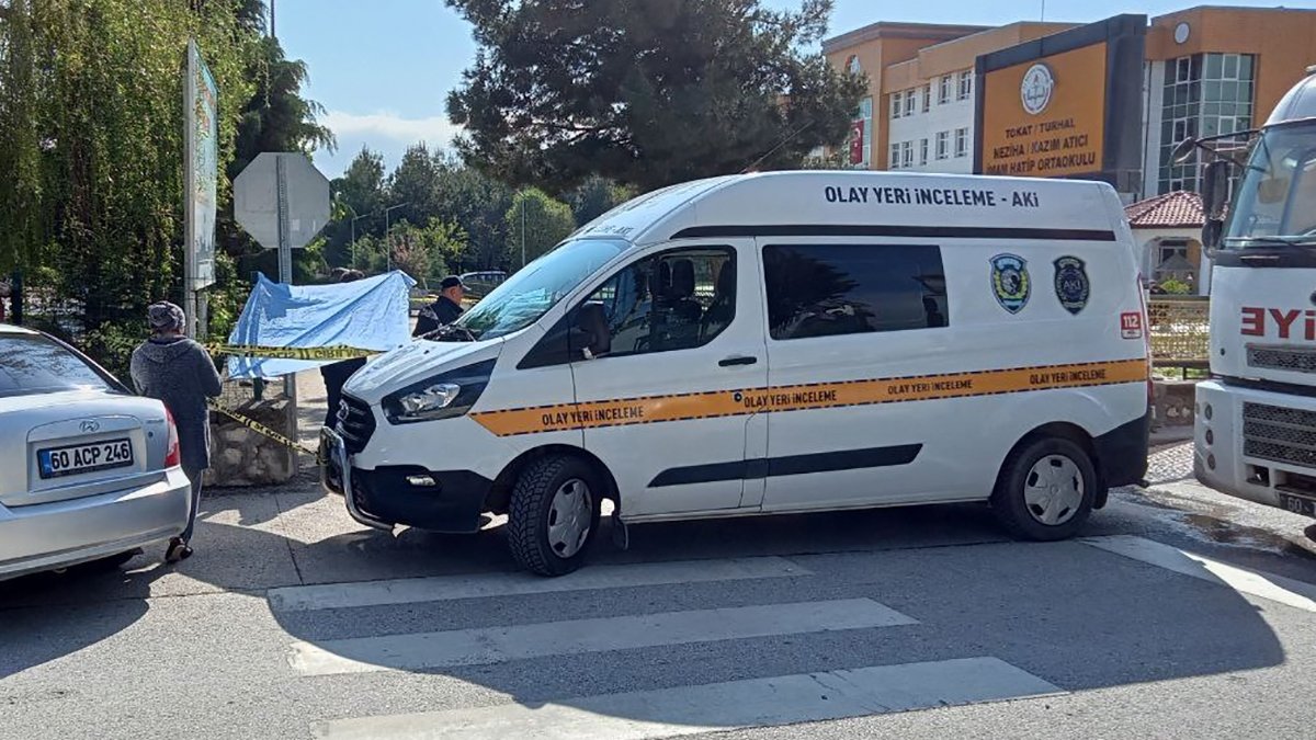 Bir kadın cinayeti daha! Eski eşini tabancayla katledip intihar etti