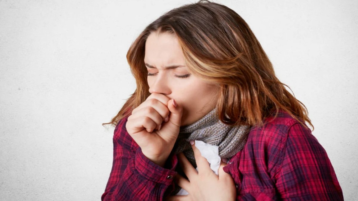 Kuru Öksürük: Nedenleri, Belirtileri ve Tedavisi