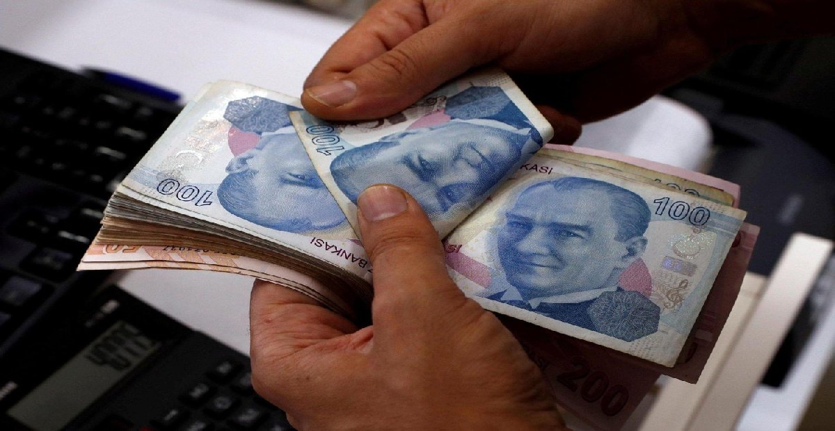 Emekli maaşını henüz taşımayanlar dikkat! Bu bankalar en yüksek promosyonu verecek: Süre geçmeden paranızı alın!