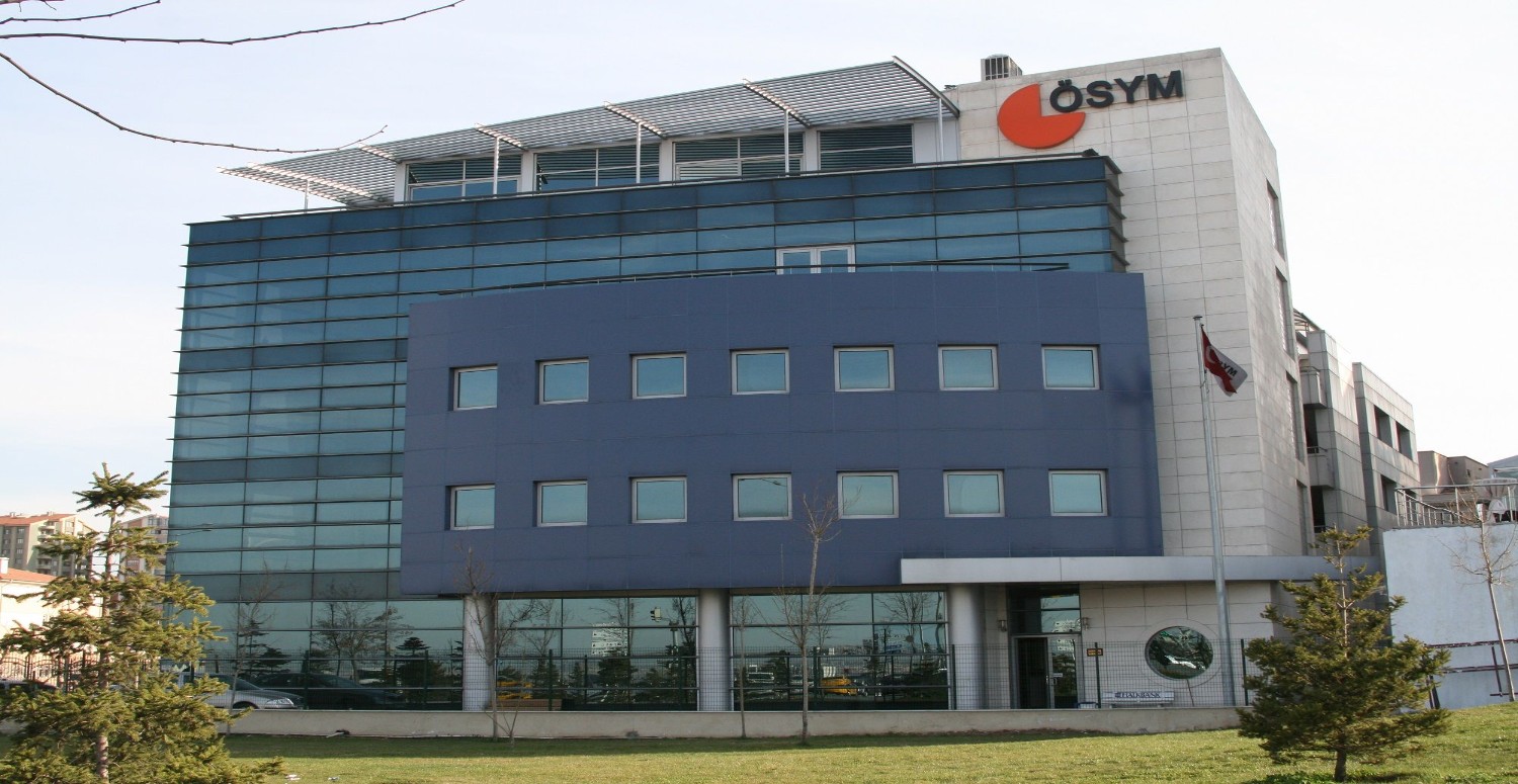 Bugün saat 23.59'a kadar süreniz var! YKS'ye girecek öğrenciler dikkat: ÖSYM duyurdu