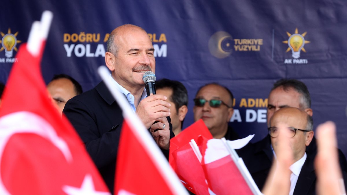 Asıl darbe milli iradeyi tanımamak