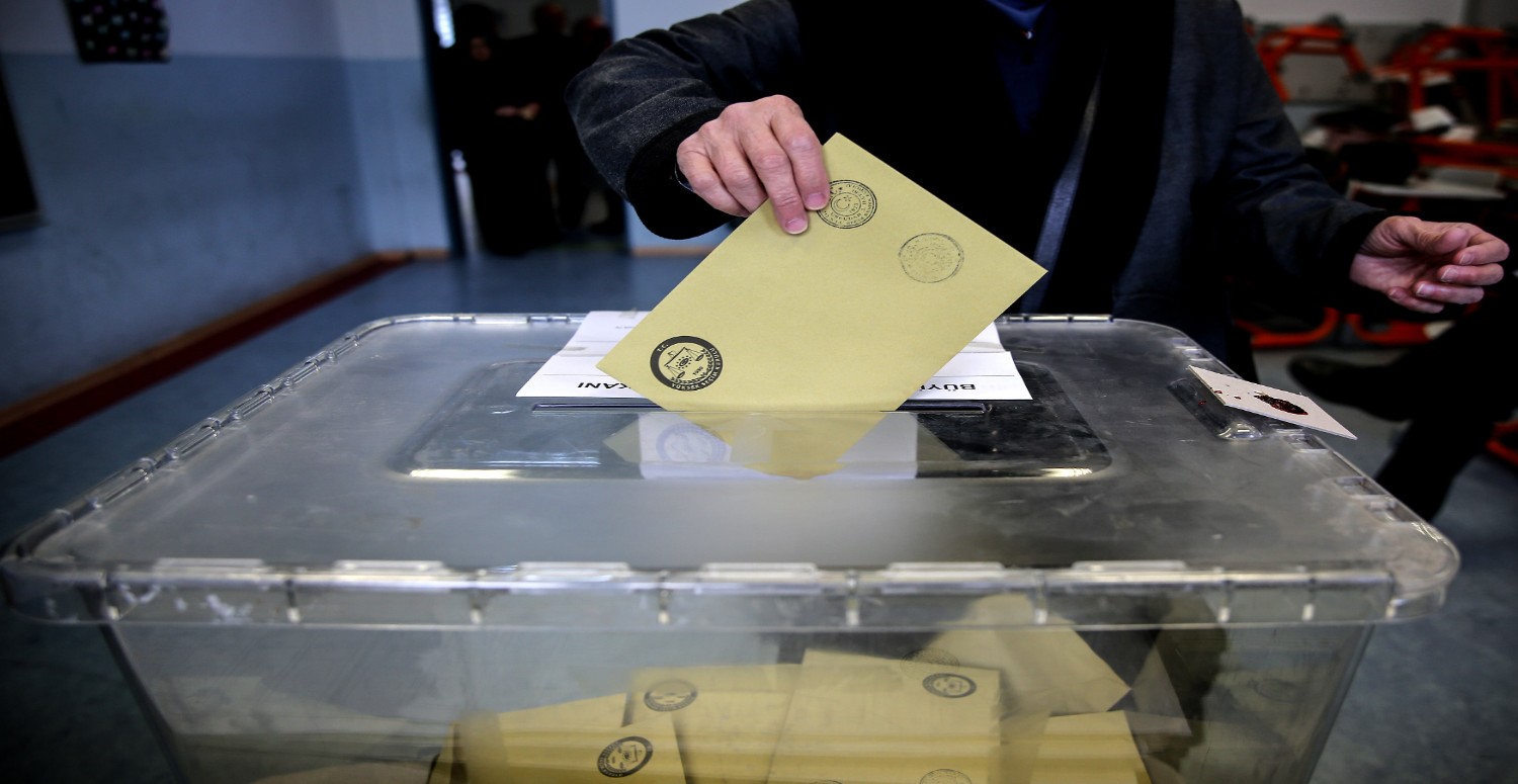 Seçime iki hafta kala son seçim anketi ortaya çıktı! İki ismin oyları düştü: İşte o tablo