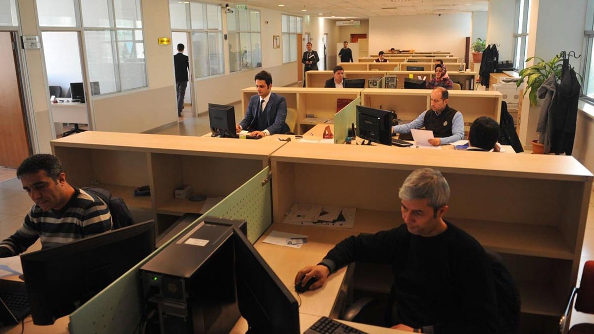 Cumhurbaşkanı Erdoğan'dan zam müjdesi! Öğretmen, polis, doktor, hemşire maaş tablosu belli oldu