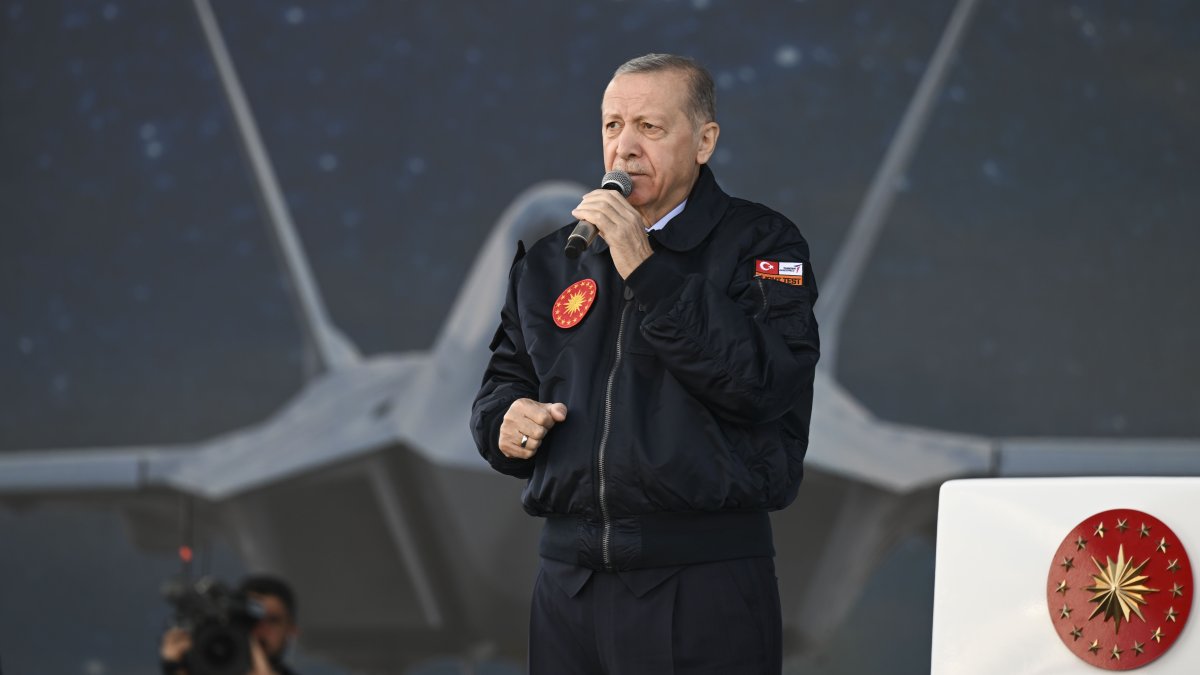 Erdoğan'dan tartışılacak sözler: Benim milletim Kandil'in desteğiyle Cumhurbaşkanı olana ülkeyi teslim etmez