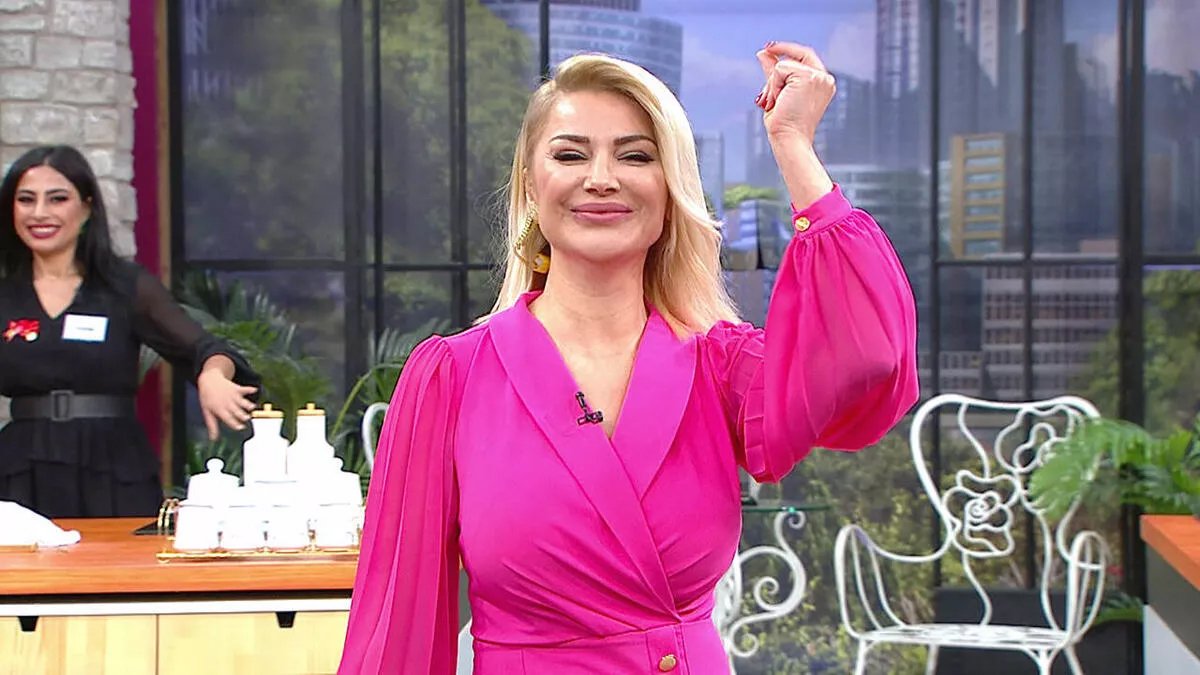 Ekranlardan uzak kalan Songül Karlı bıçak altına yattı! Son halini görenler tanıyamadı