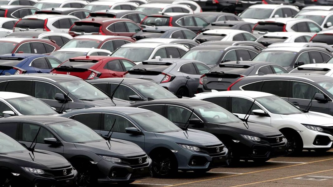 Otomobil satışlarında son 11 yılın rekoru: Enflasyona rağmen artışın sebebi belli oldu