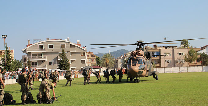 Marmaris'te “Kıskaç" operasyonu tüm hızıyla sürüyor: Simi adası havadan ve denizden ablukaya alındı