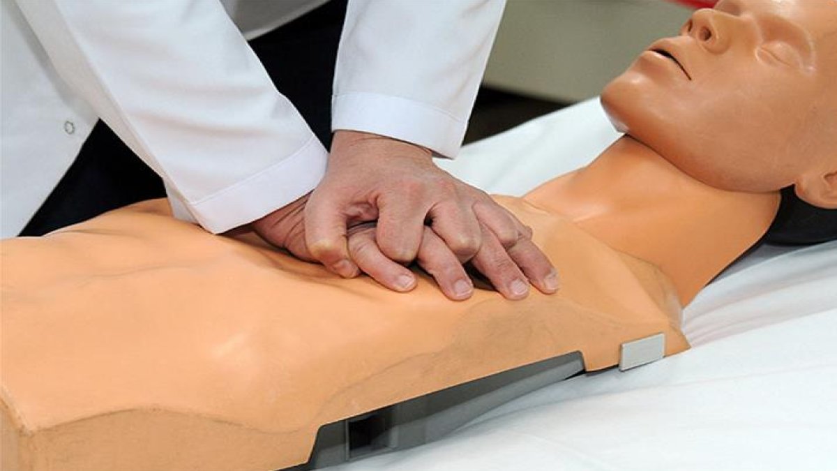 Kalp Masajı Nasıl Yapılır?