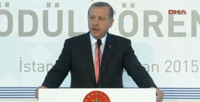 Erdoğan: Siyasetçiler çözemezse millet çözer