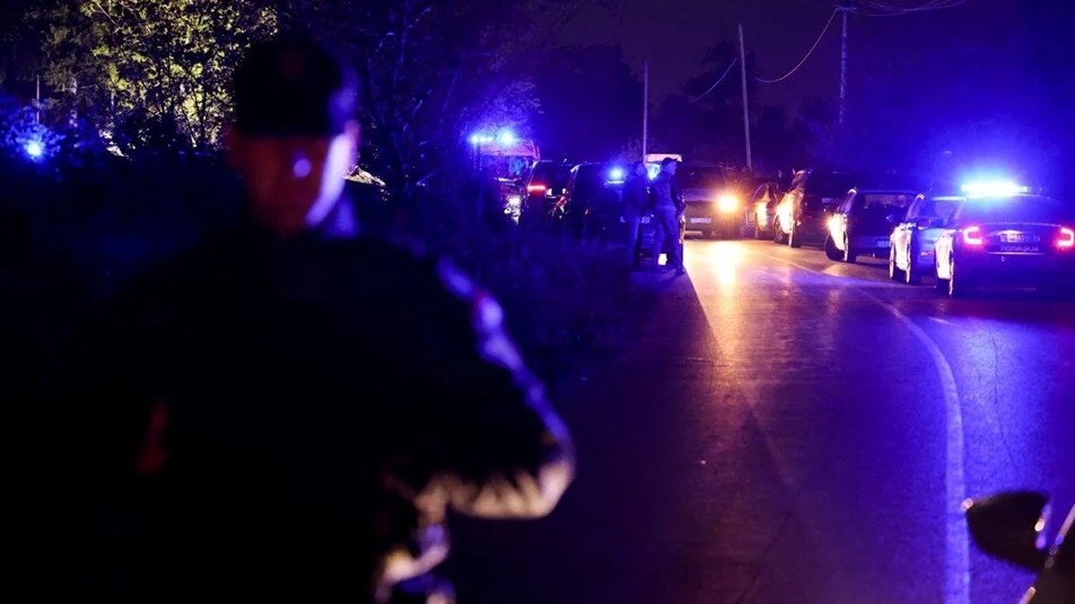 Sırbistan'da bir silahlı saldırı daha: 8 can kaybı, 13 yaralı