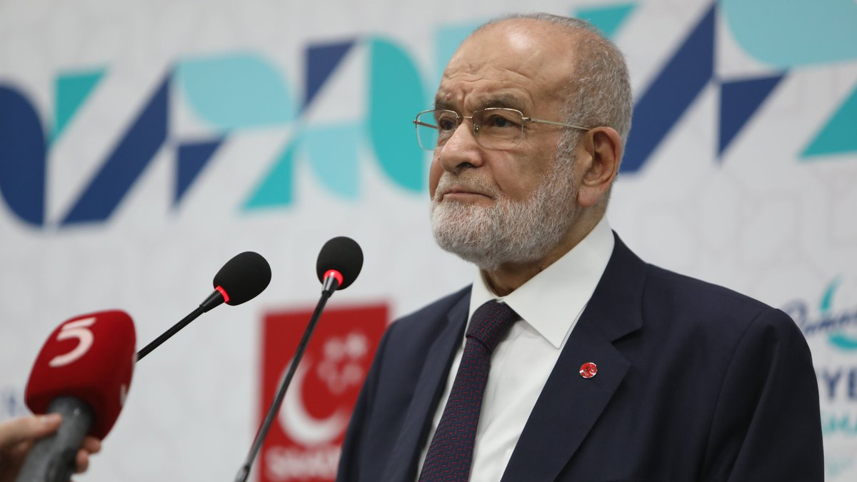 Karamollaoğlu, İmamoğlu'na saldırıya tepki gösterdi: Yapanları da seyirci kalanları da kınıyorum