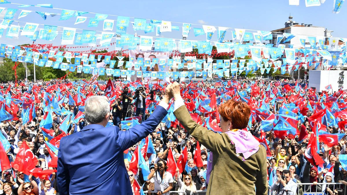 Mansur Yavaş ve Meral Akşener Manisa'da