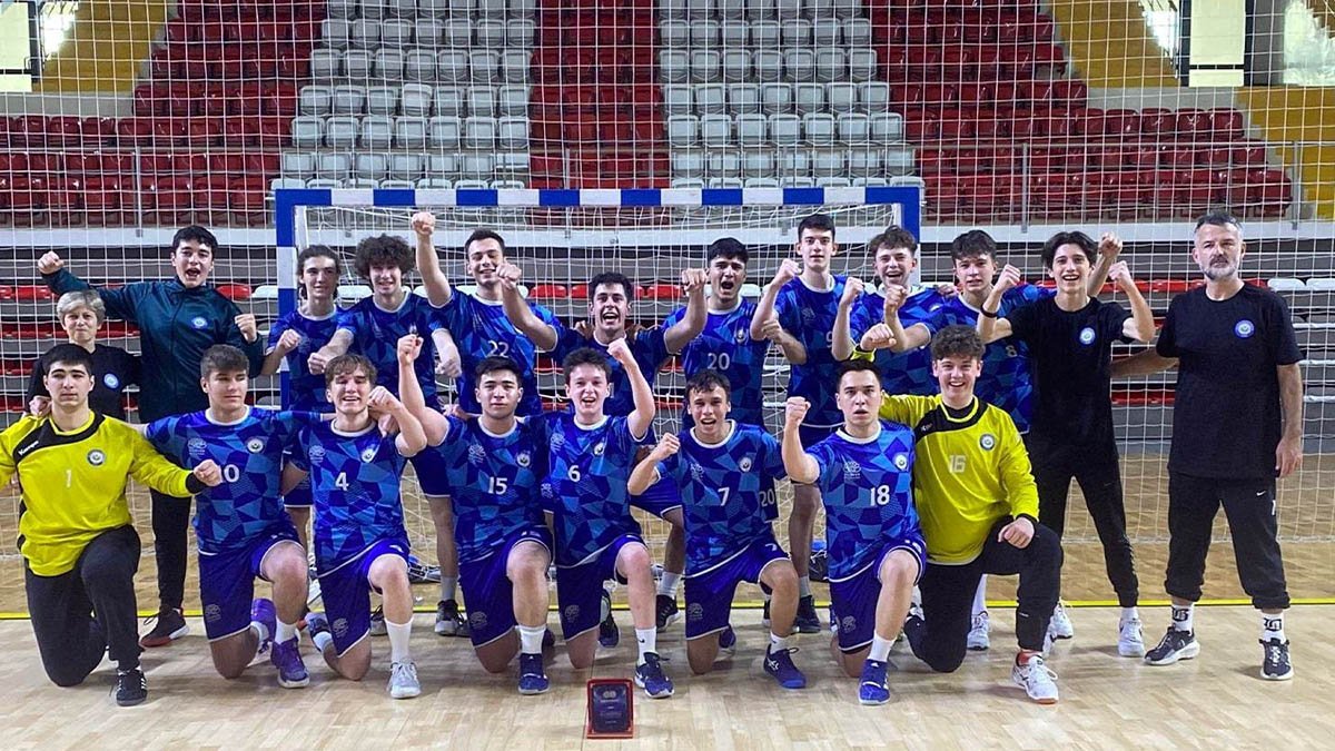 Nilüfer’in yıldızları yenilgisiz Türkiye Şampiyonu