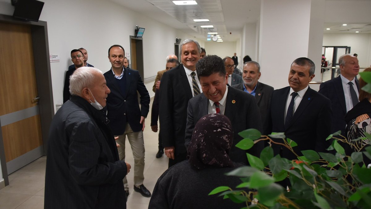 Başkan Bakkalcıoğlu’ndan hastane ziyareti