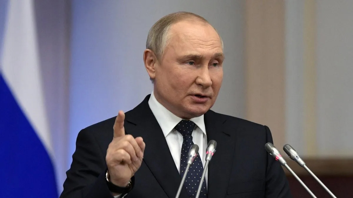 Putin: Rusya özgür, barışçıl bir gelecek görmek istiyor