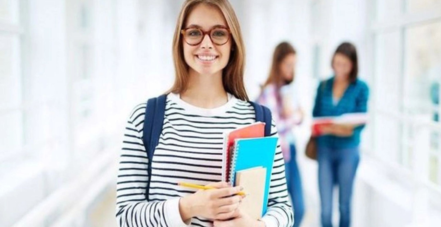 Öğrencilere dev destek geldi! Yanında kimlik kartı olan başvursun: 2 bin TL nakit ödeme yapılıyor